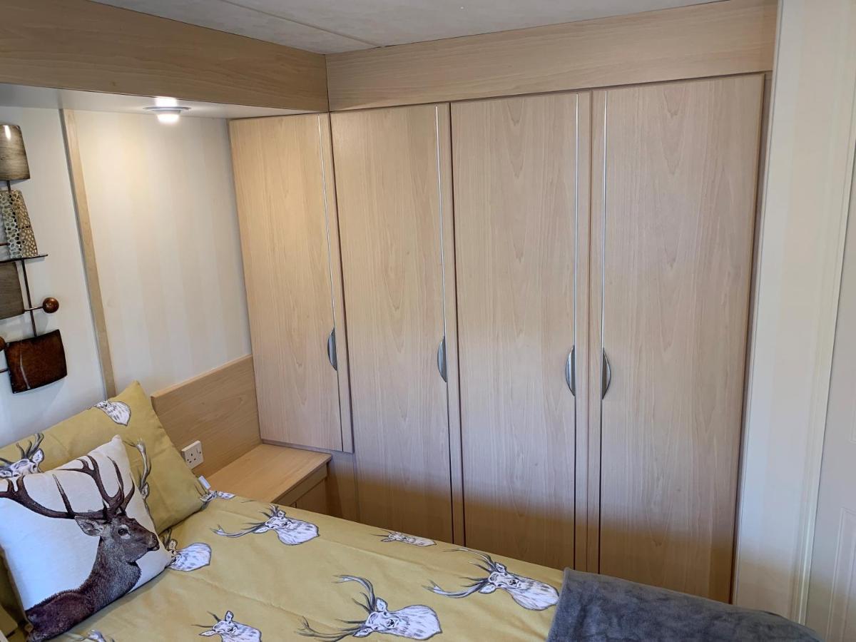 Lovely Static Holiday Caravan Near Whithorn Buitenkant foto
